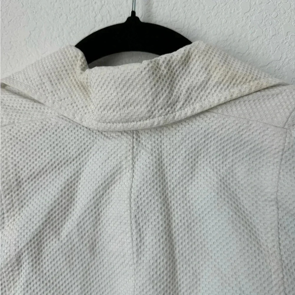 Vintage Escada Short Sleeve Embroidered Coquette Lace Floral Button Down Blouse - Picture 6 of 9